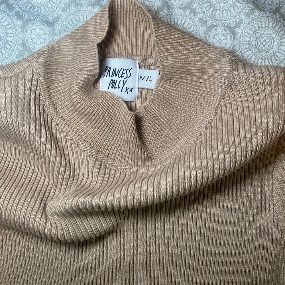Princess Polly top